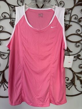 Nike Tennis athletic top NWT size XL